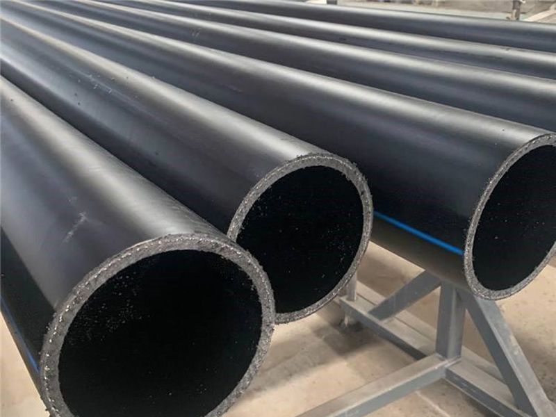 孔網(wǎng)鋼帶聚乙烯防靜電、阻燃、耐熱三合一管材